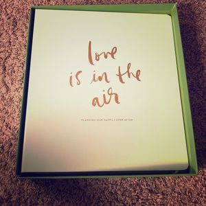Kate Spade Wedding Planner